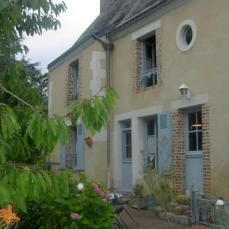 La Haute Folie Bed and Breakfast