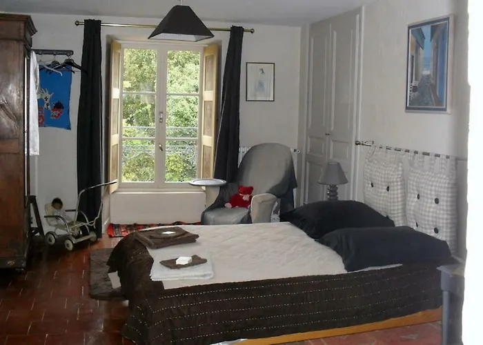 Couette-café La Haute Folie Le Grand-Lucé